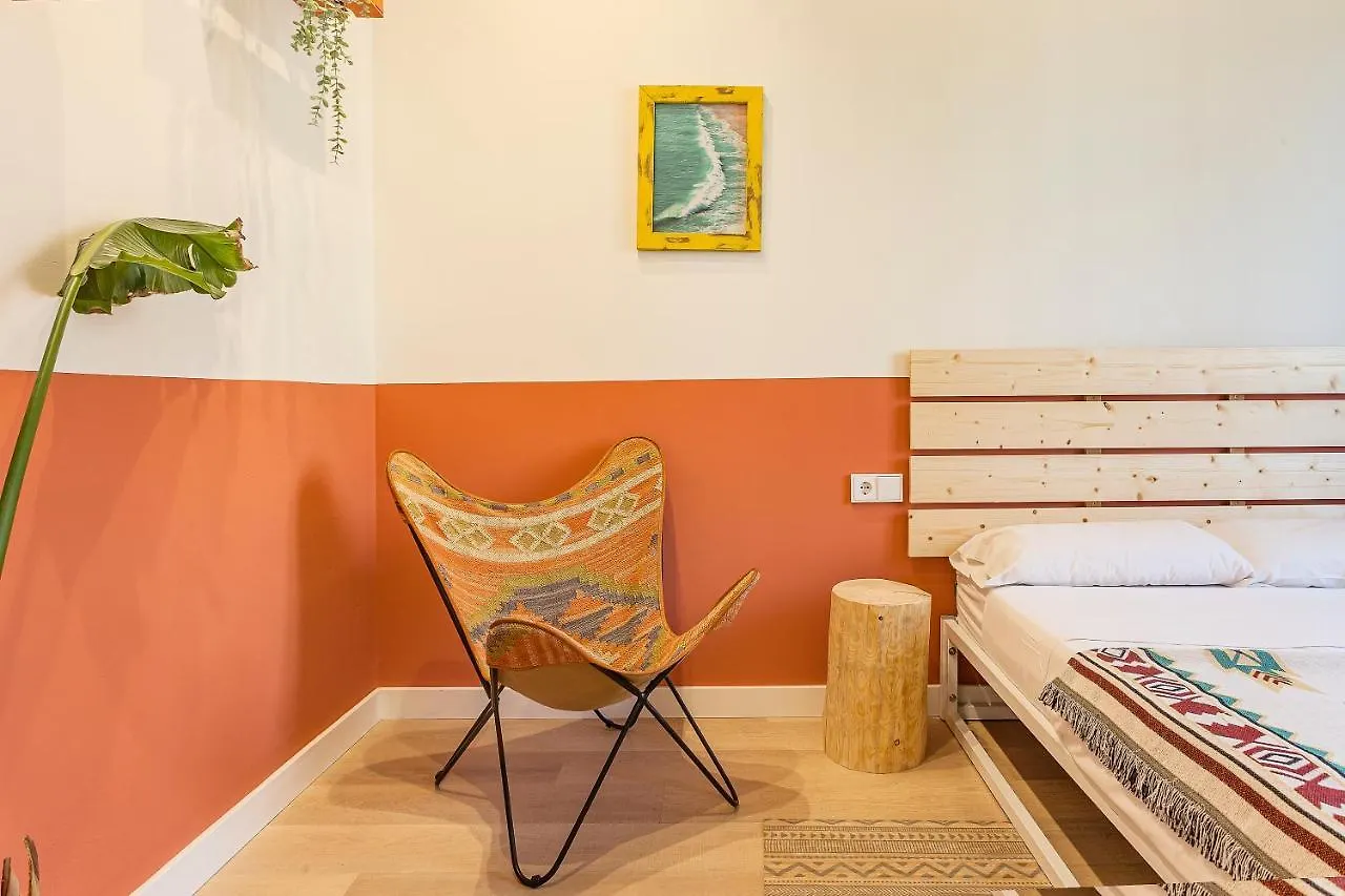 Bird House Hostel Barcelona
