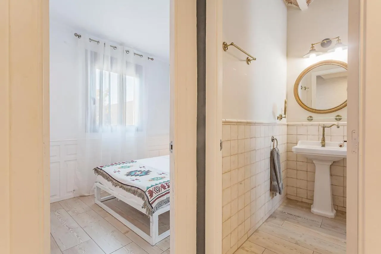 Bird House Hostel Barcelona Spain