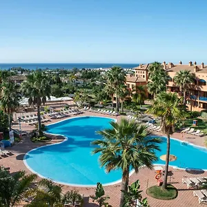 Pierre & Aparthotel Estepona